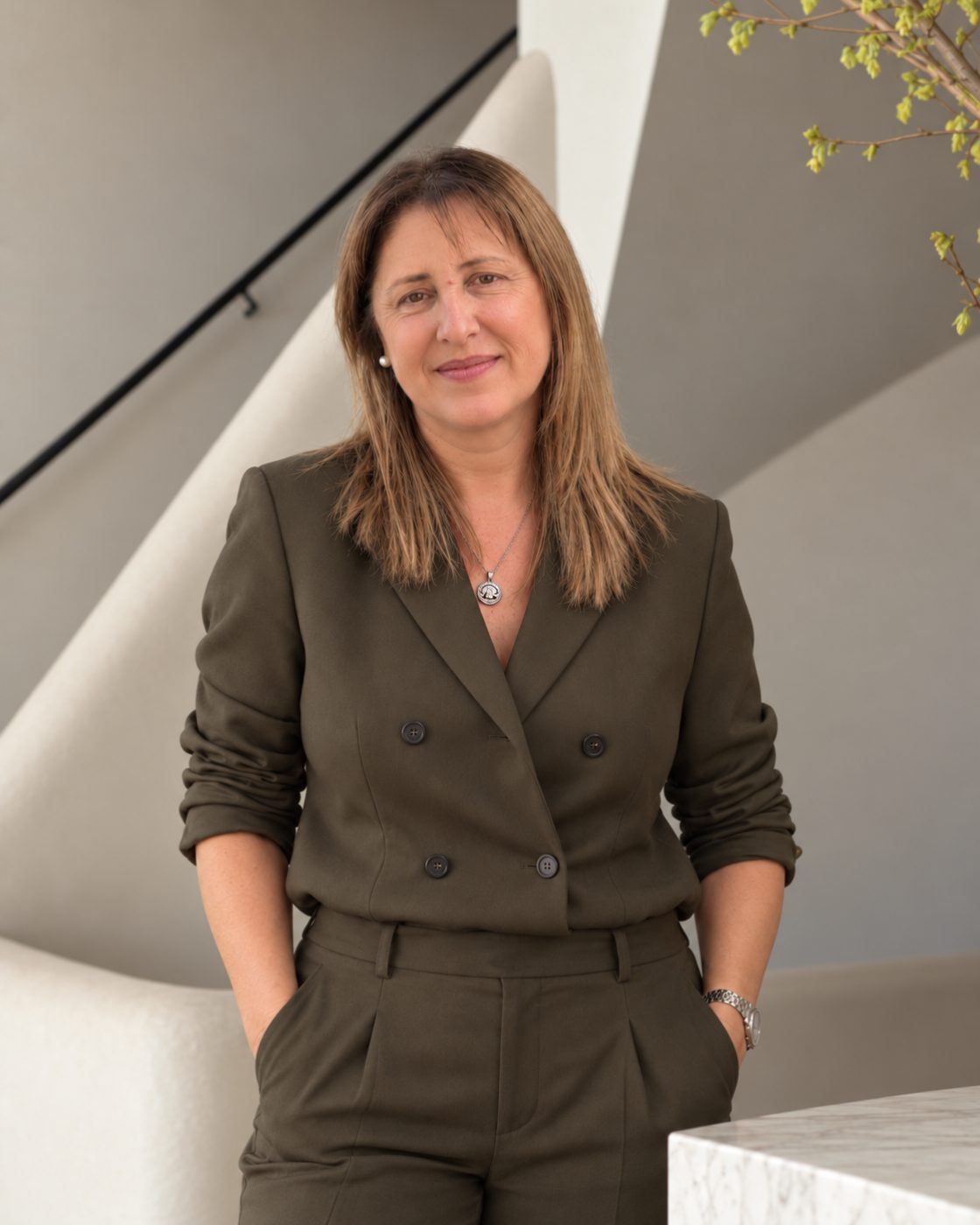 Marina Larrea, asesora inmobiliaria del comprador en Alicante